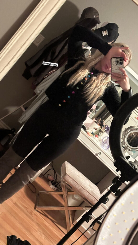 Twitch – TikTok – Cosplay – Sagemommy / Jessick / sagemommy69 / sagemommysucks – Nude