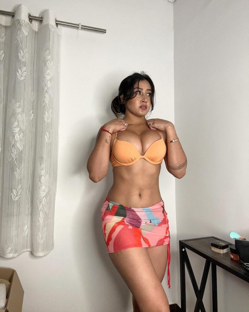 Instagram – Indian – Sofia Ansari – Nude