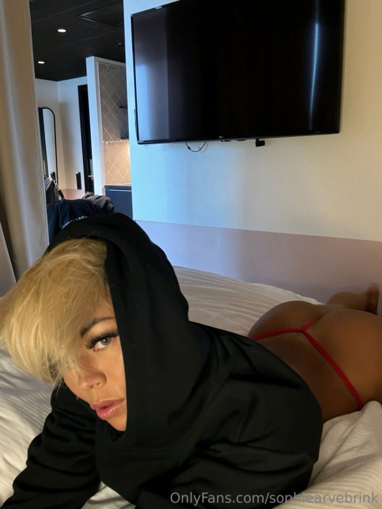 OnlyFans – Instagram – Sophie Arvebrink – Nude