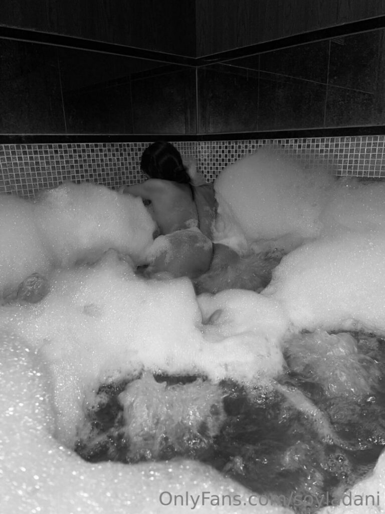 OnlyFans – Latina – soyladani – Nude