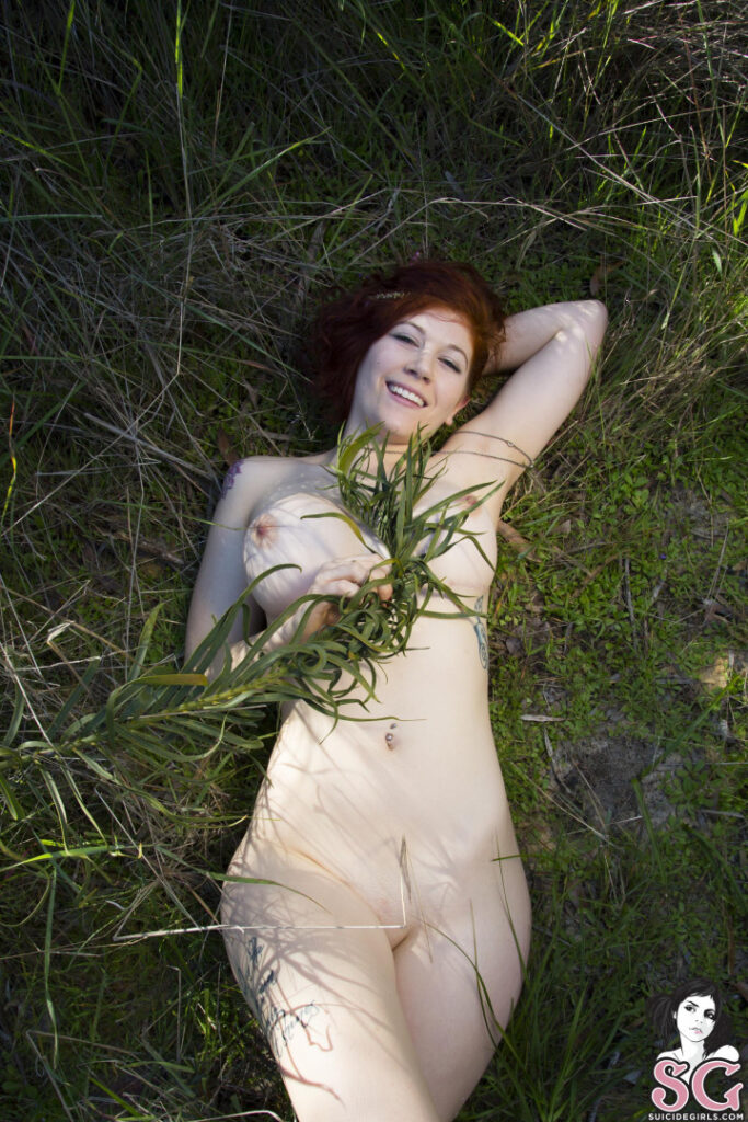 Suicide Girls – Sunflower – Nude