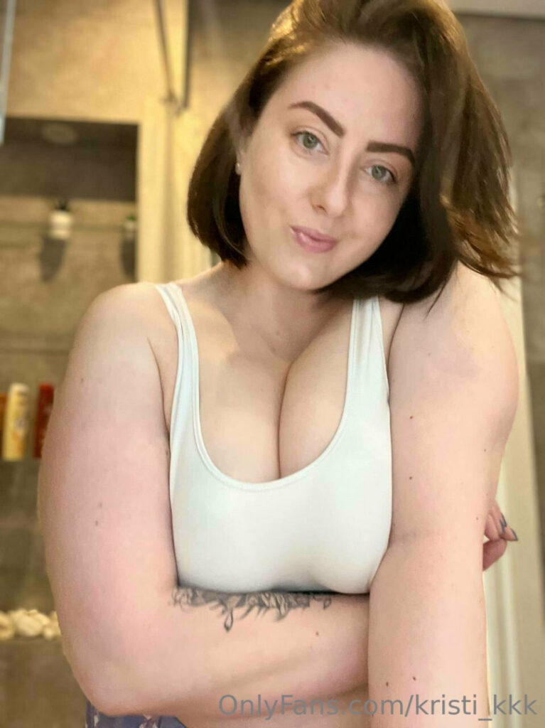 OnlyFans – T H I C C – Sweet Buns / sweet_kkk / kristi_kkk – Nude