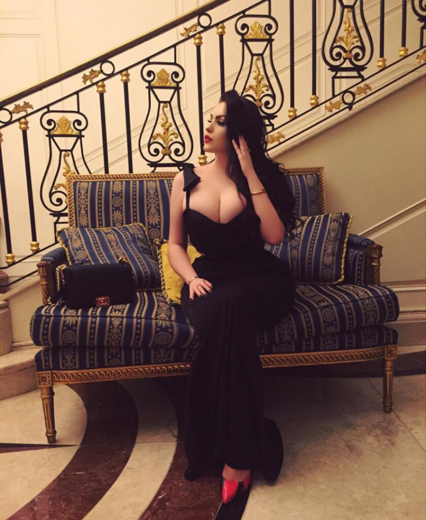 Instagram – sxmonne – Nude