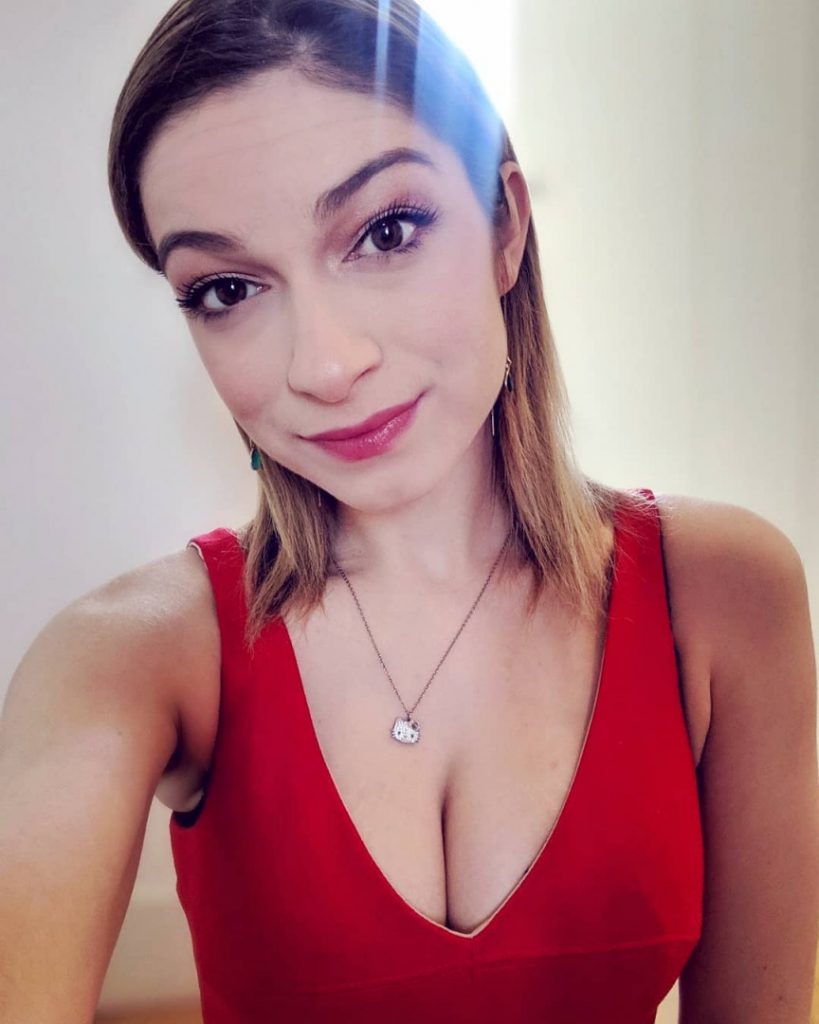 Celeb – Sydney Meyer – Nude