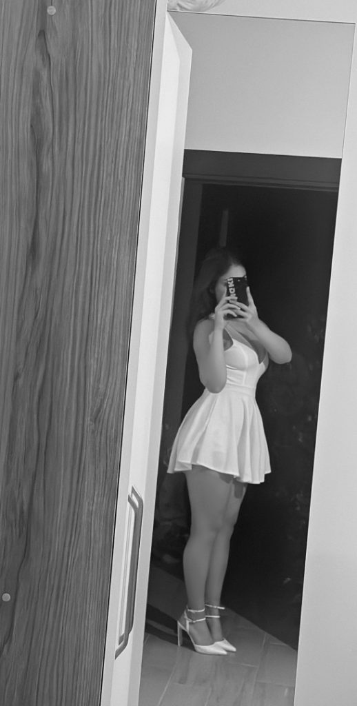 TikTok – symkyck – Nude