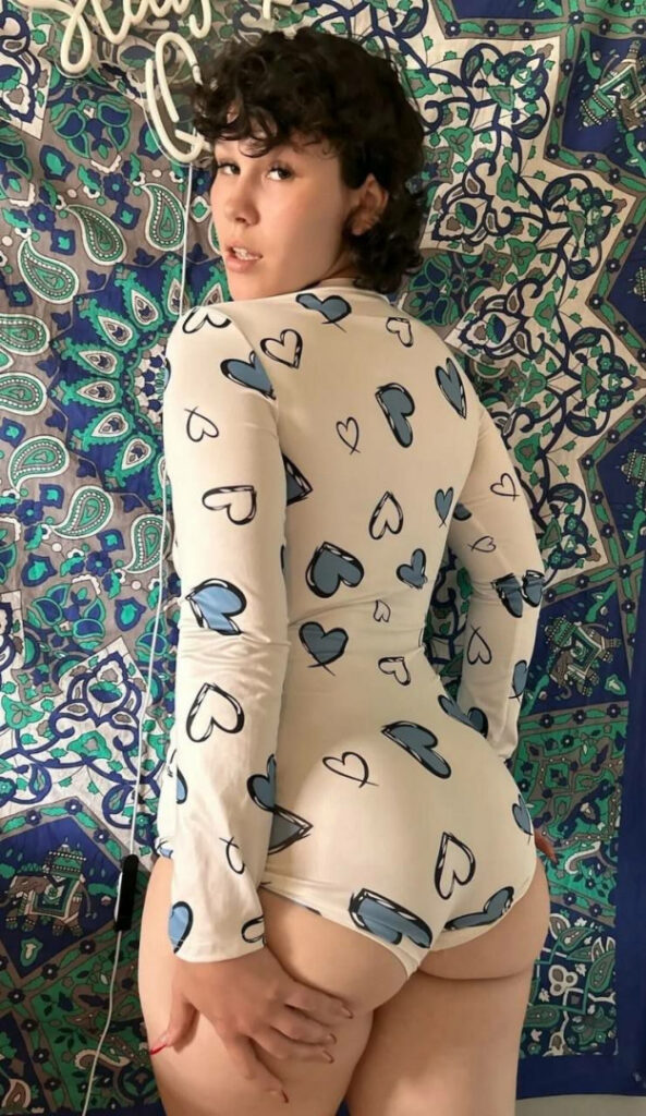 TikTok – Symone Blust – Nude