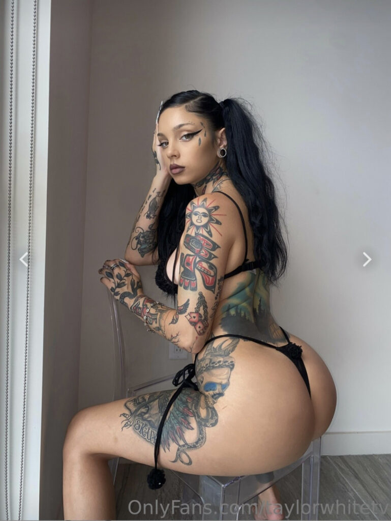 OnlyFans – Taylor White | taylorwhitetv – Nude