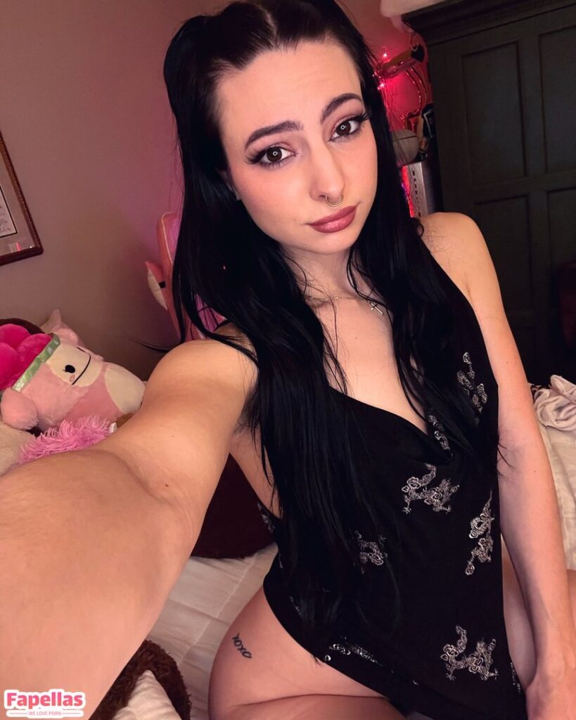 OnlyFans – TikTok – Urbabysadie – Itsurbabysadie – Nude