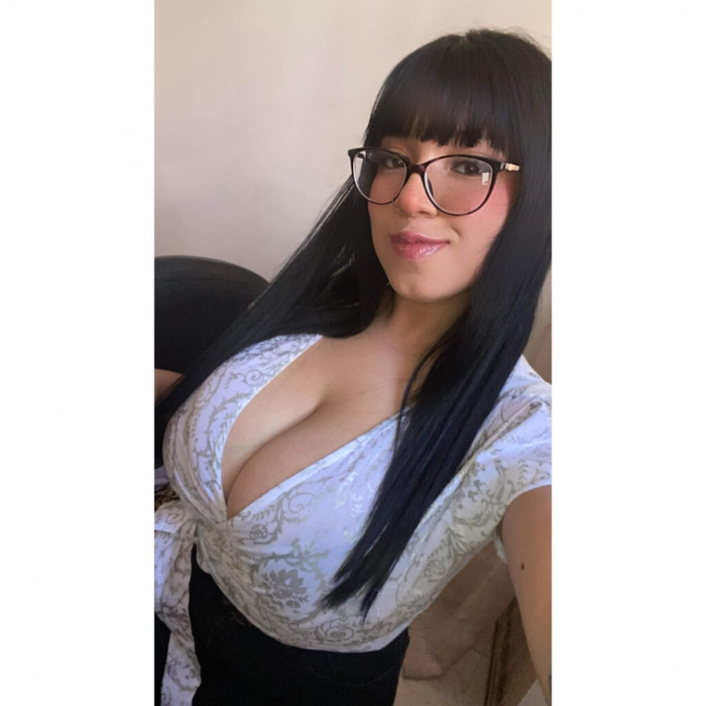 OnlyFans – Vickyonts / Vickyselanip – Nude