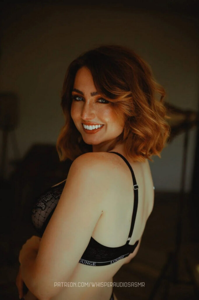 ASMR – WhisperAudios ASMR – Nude