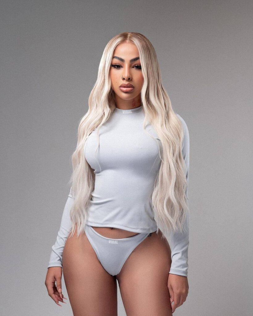 Celeb – Latina – Yailin La Mas Viral – Nude