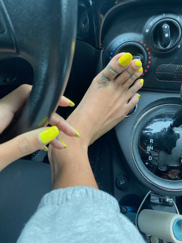 OnlyFans – Ebony – Feet – Zafeetllc / Zacancerianent – Nude