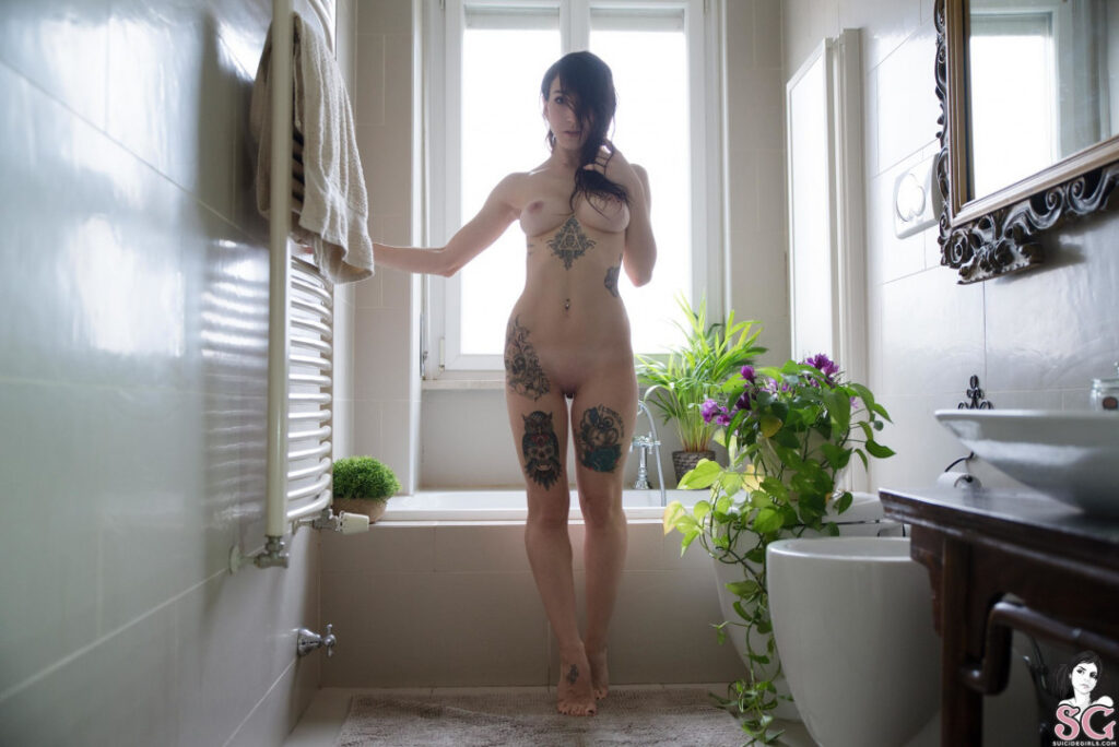 Suicide Girls – Zenit – Nude