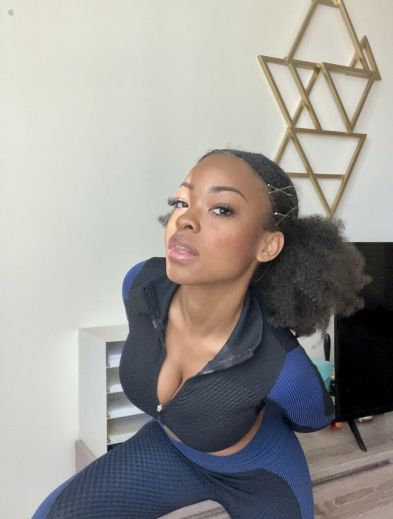 OnlyFans – Ebony – zuribellarose – Nude