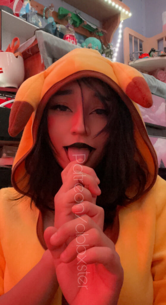 TikTok – Cosplay – Abbxeh / Abbxster – Nude