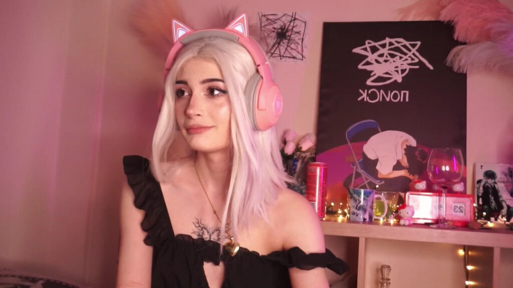 OnlyFans – Cam Girls – Fansly – Ady Dark / Ady_dark – Nude