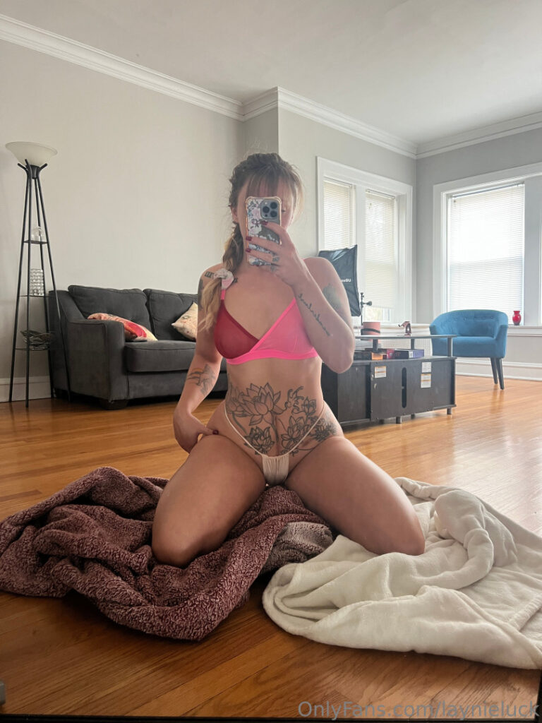 OnlyFans – Celeb – AEW Laynie Luck – Nude