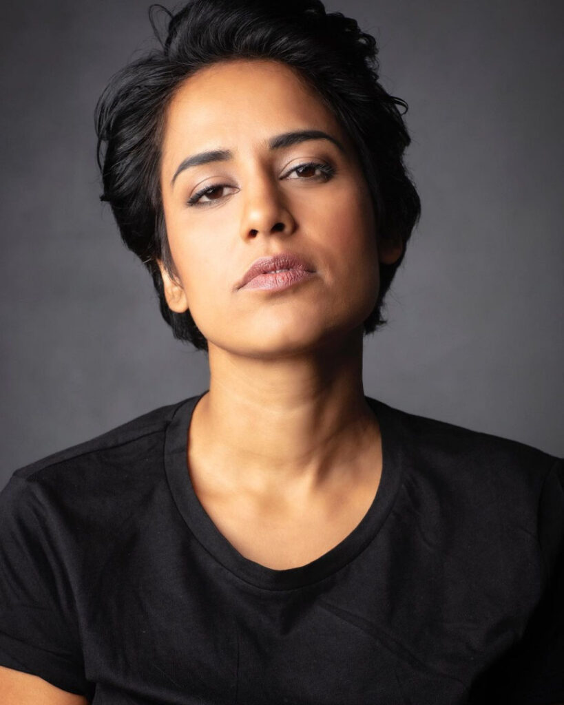 Celeb – Agam Darshi – Nude