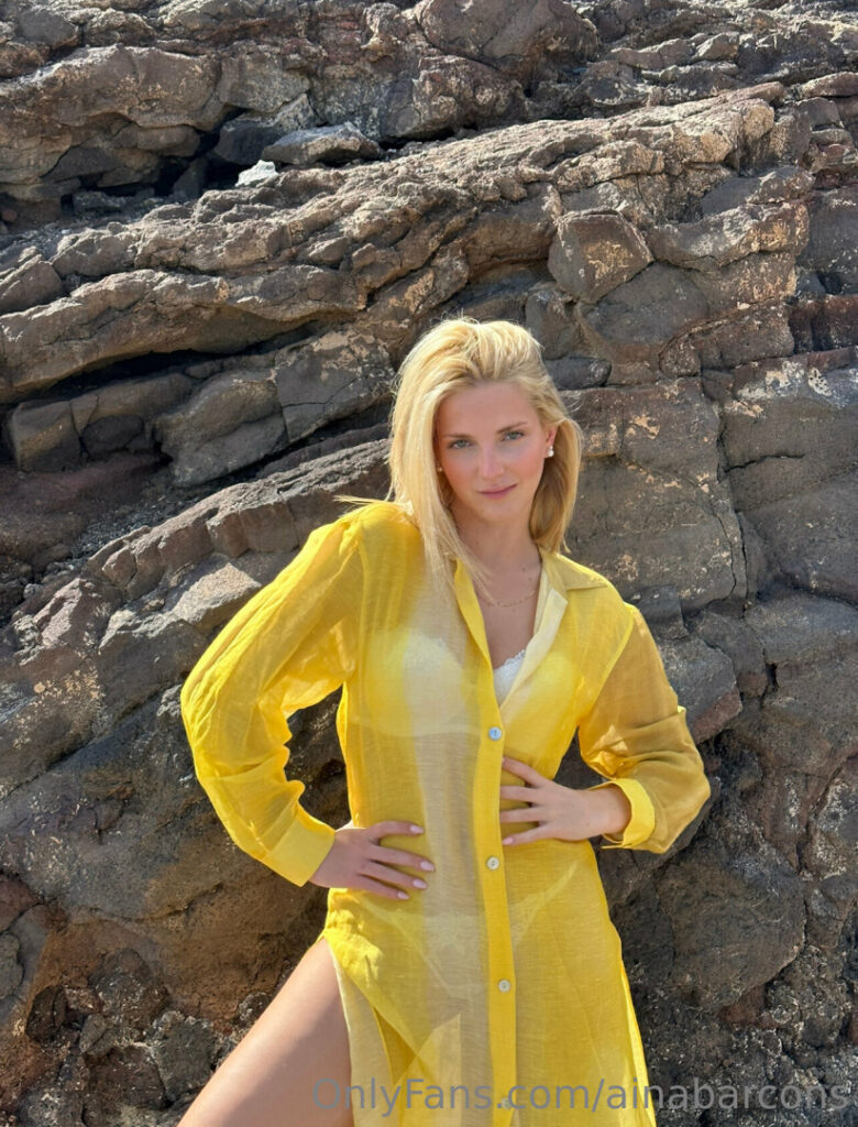 Instagram – OnlyFans – TikTok – Aina Barcons – Nude