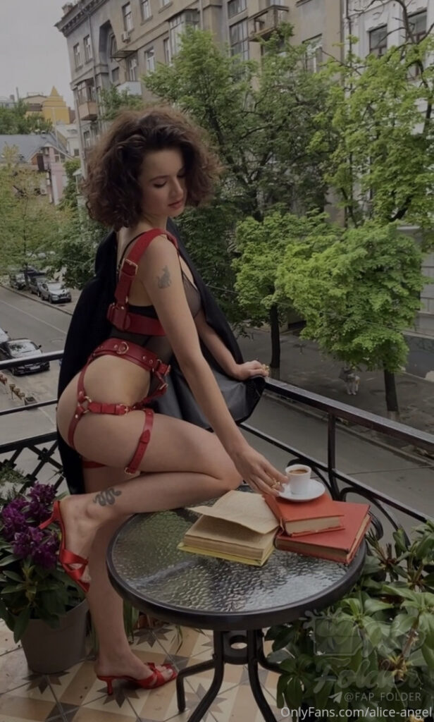 OnlyFans – Alice Angel (Alisa Gerasimchuk) – Nude