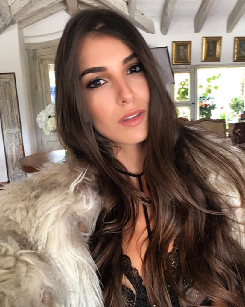 Instagram – Latina – ALICIA LONDOÑO – Nude