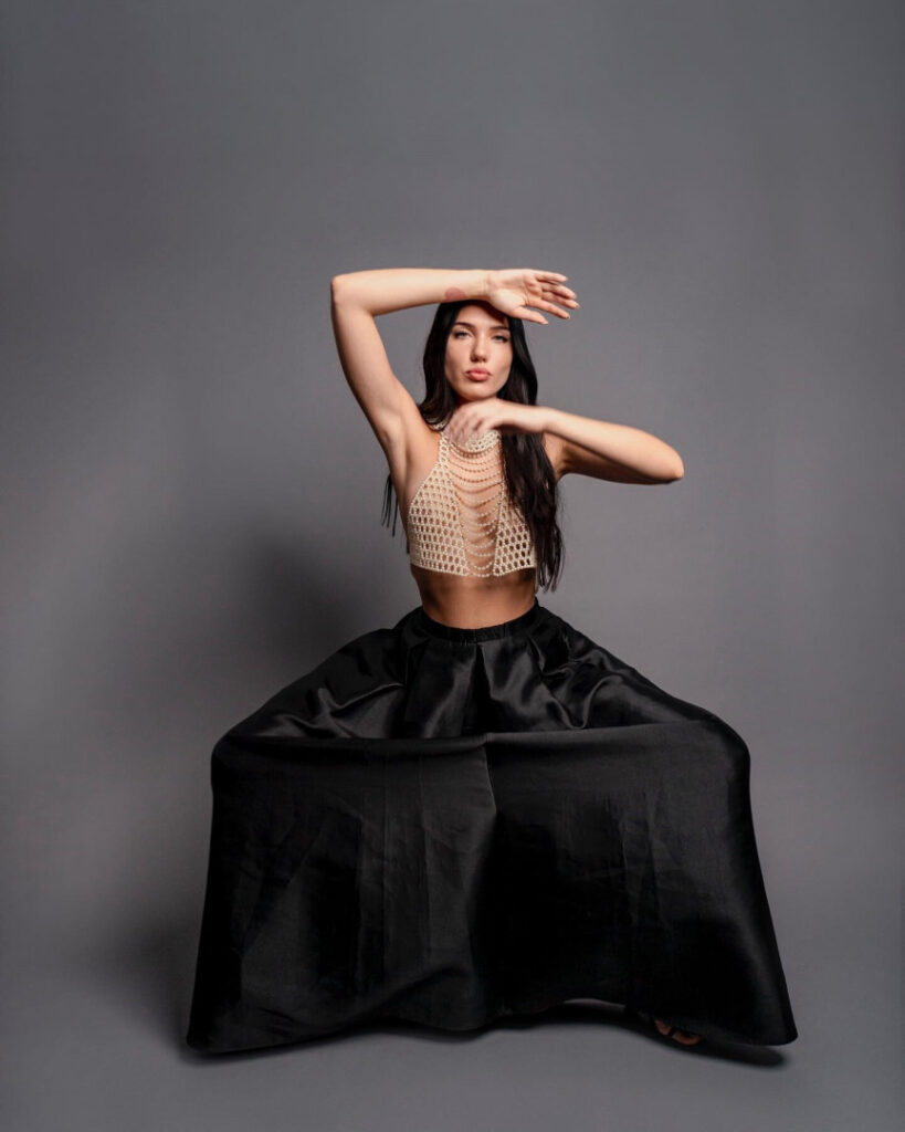 Instagram – Alina Enero – Nude