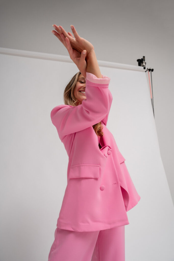 Instagram – Alison Cossenet – Nude