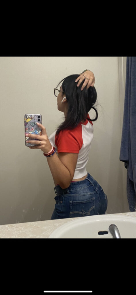 TikTok – Instagram – Fanfix – Alys2hot4u – Nude Leaks