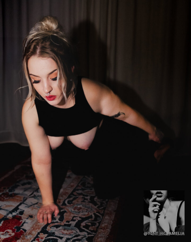 Twitch – OnlyFans – Amalia / that_ho_amelia / that_artist_amelia – Nude