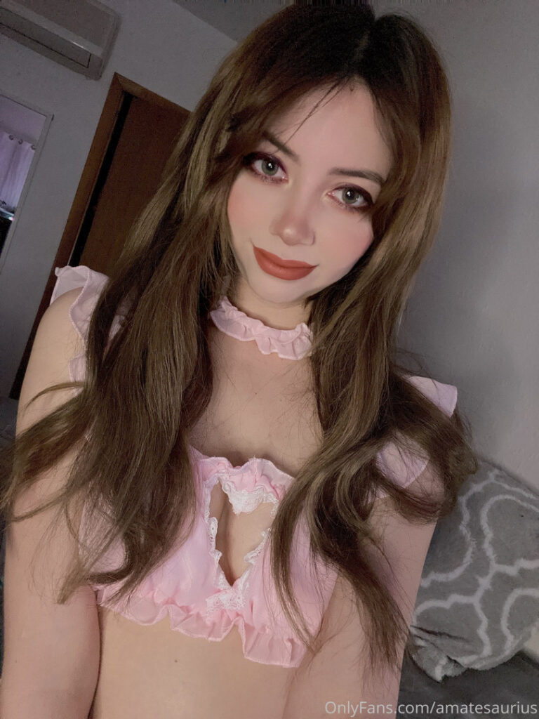 OnlyFans – Amatesaurius – Nude