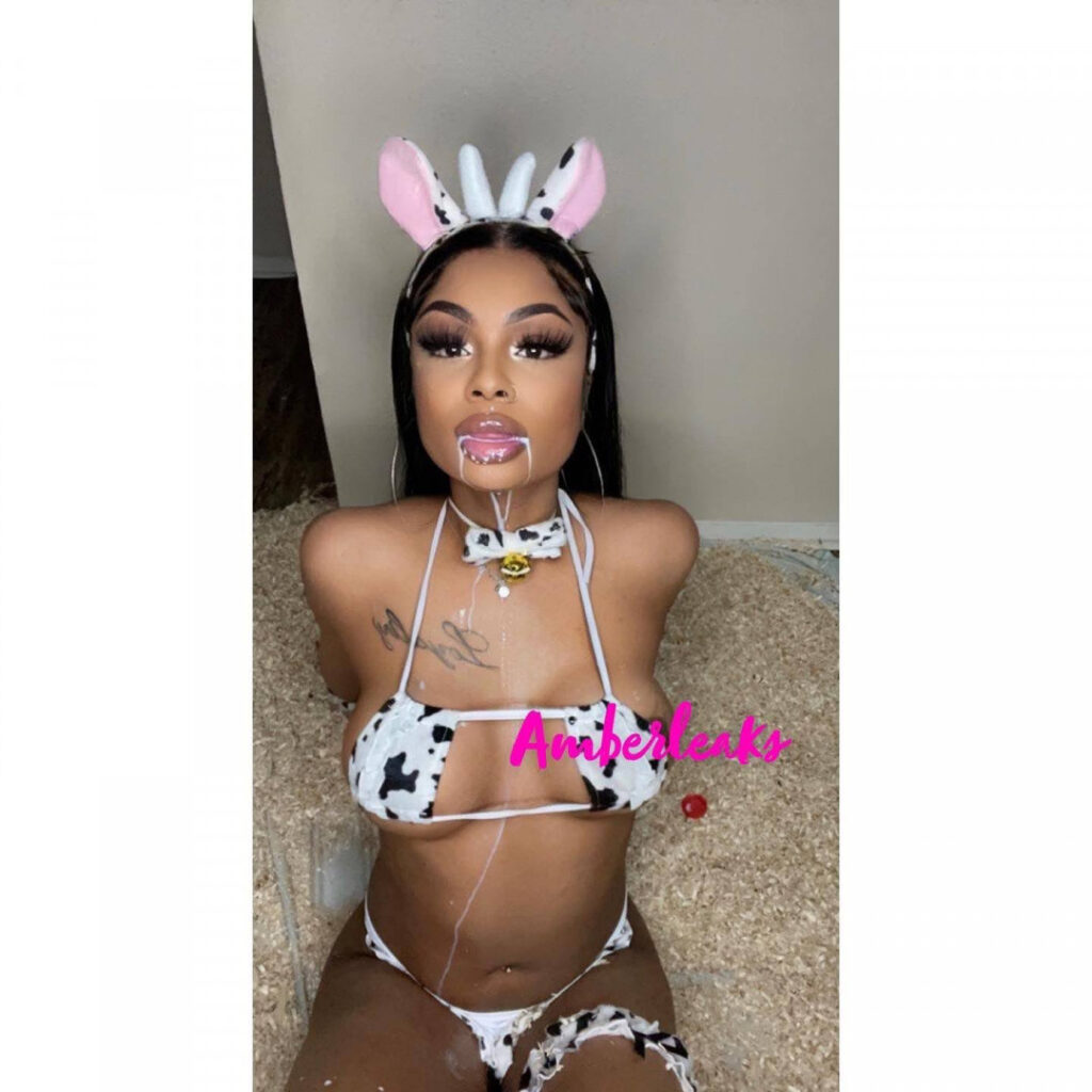 OnlyFans – Trans – T H I C C – Ebony – Amber Leaks  amberleaksss – Nude Leaks