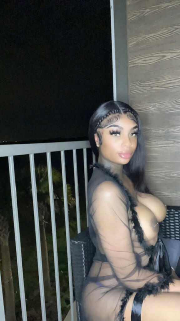 OnlyFans – Trans – T H I C C – Ebony – Amber Leaks  amberleaksss – Nude Leaks