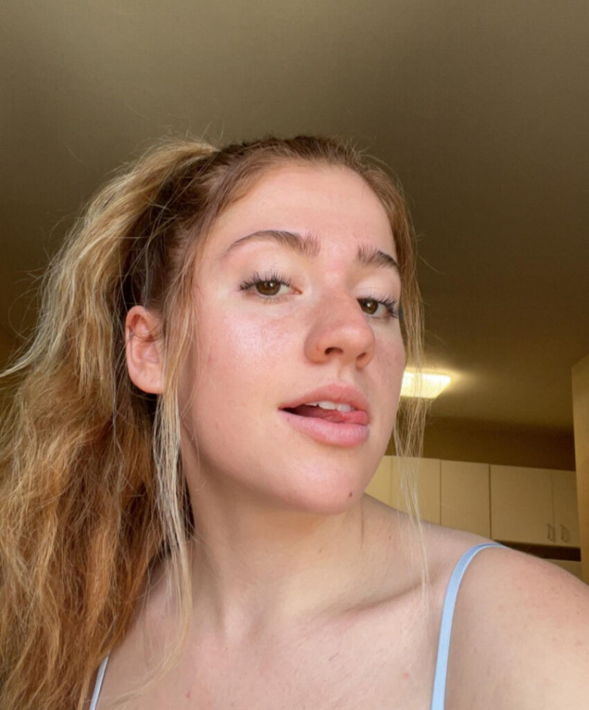 OnlyFans – TikTok – Instagram – Amber Marie, OF: rred.rabbit | Insta: amberdmariee / rred.rabbit1 – Nude