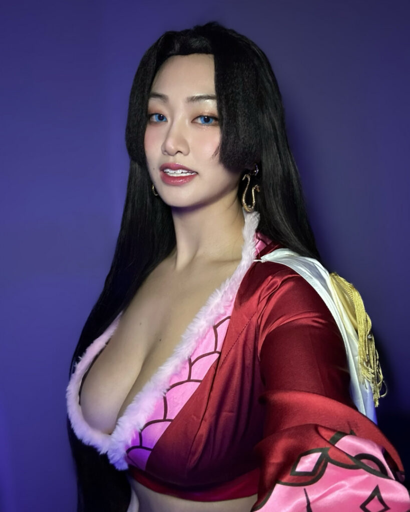 OnlyFans – Asian – @ammeerrss / @waifuamerz – Nude