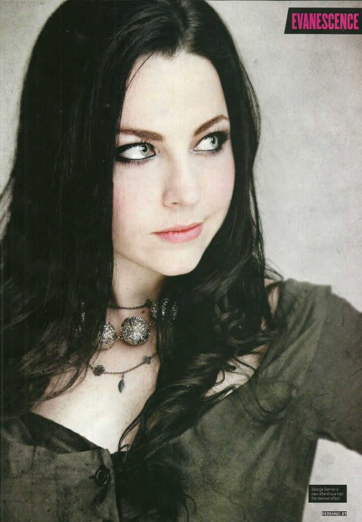 Celeb – Amy Lee (Evanescence) – Nude