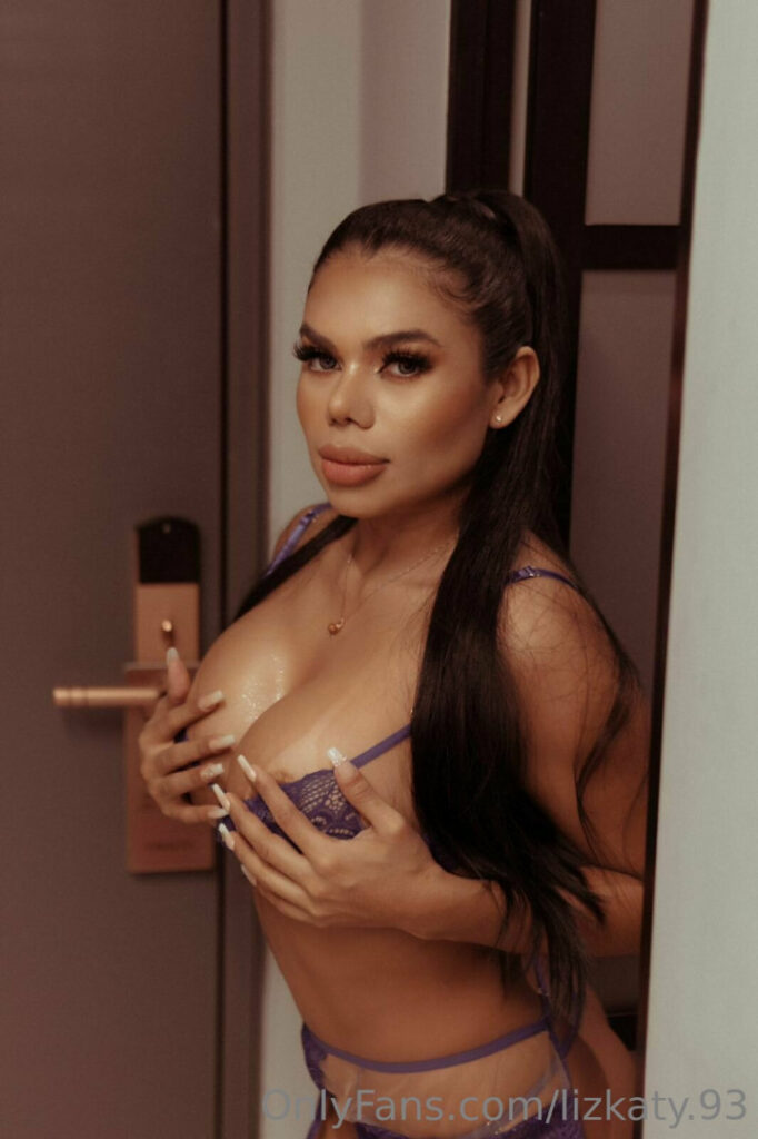 OnlyFans – Instagram – Latina – Amy Lewis – Nude