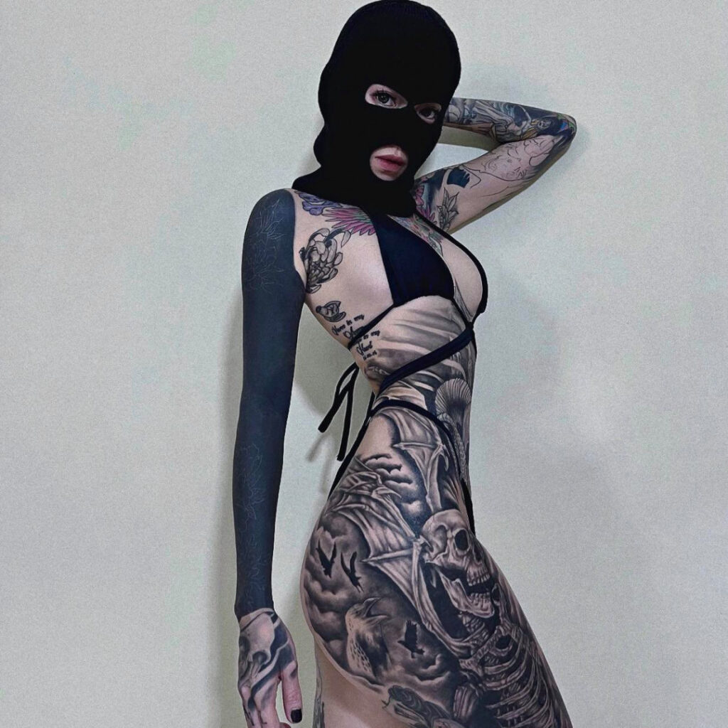 TikTok – Instagram – Angelie Pench / tatted_pench – Nude