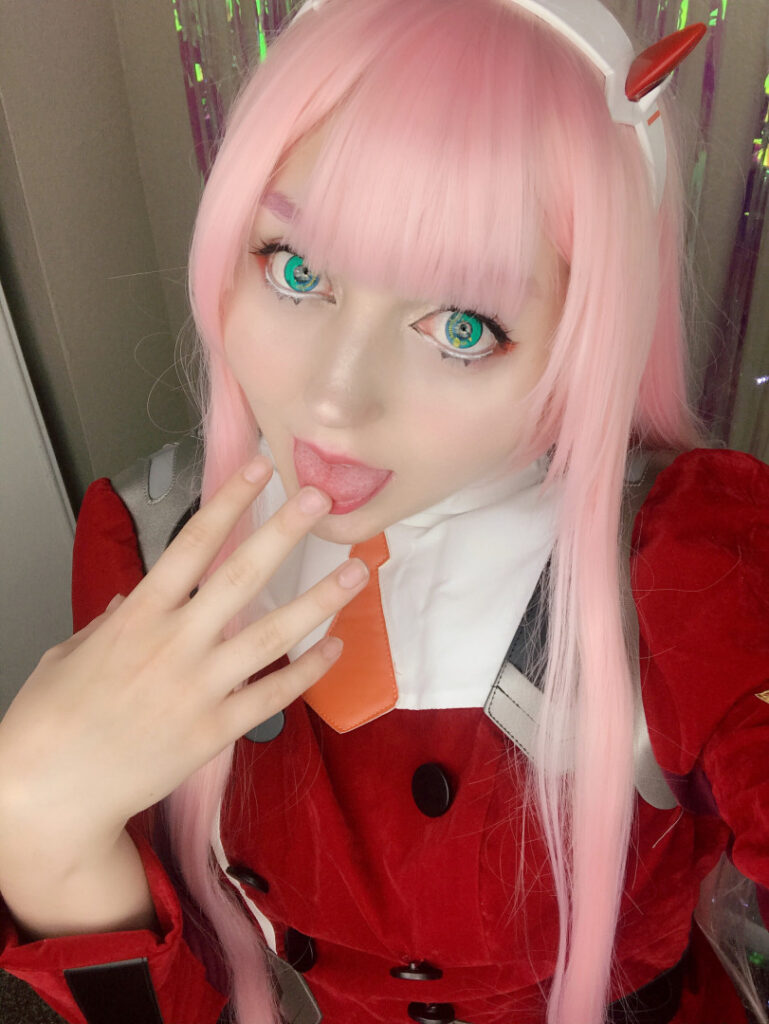 OnlyFans – T H I C C – anibae.cos/anibae.irl/amandastunning – Nude