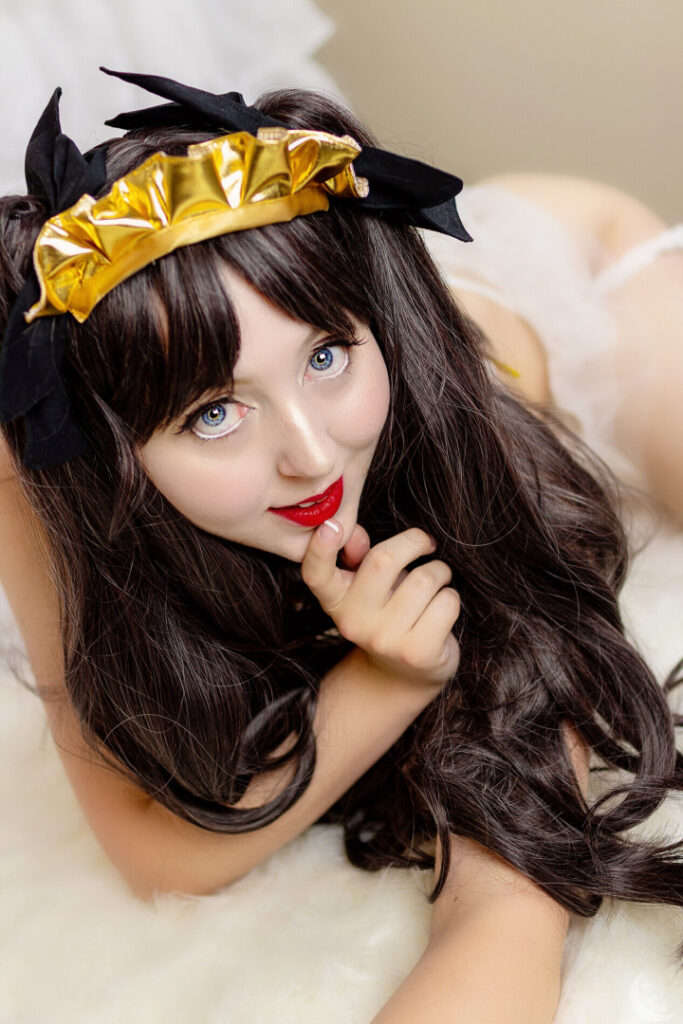 OnlyFans – T H I C C – anibae.cos/anibae.irl/amandastunning – Nude