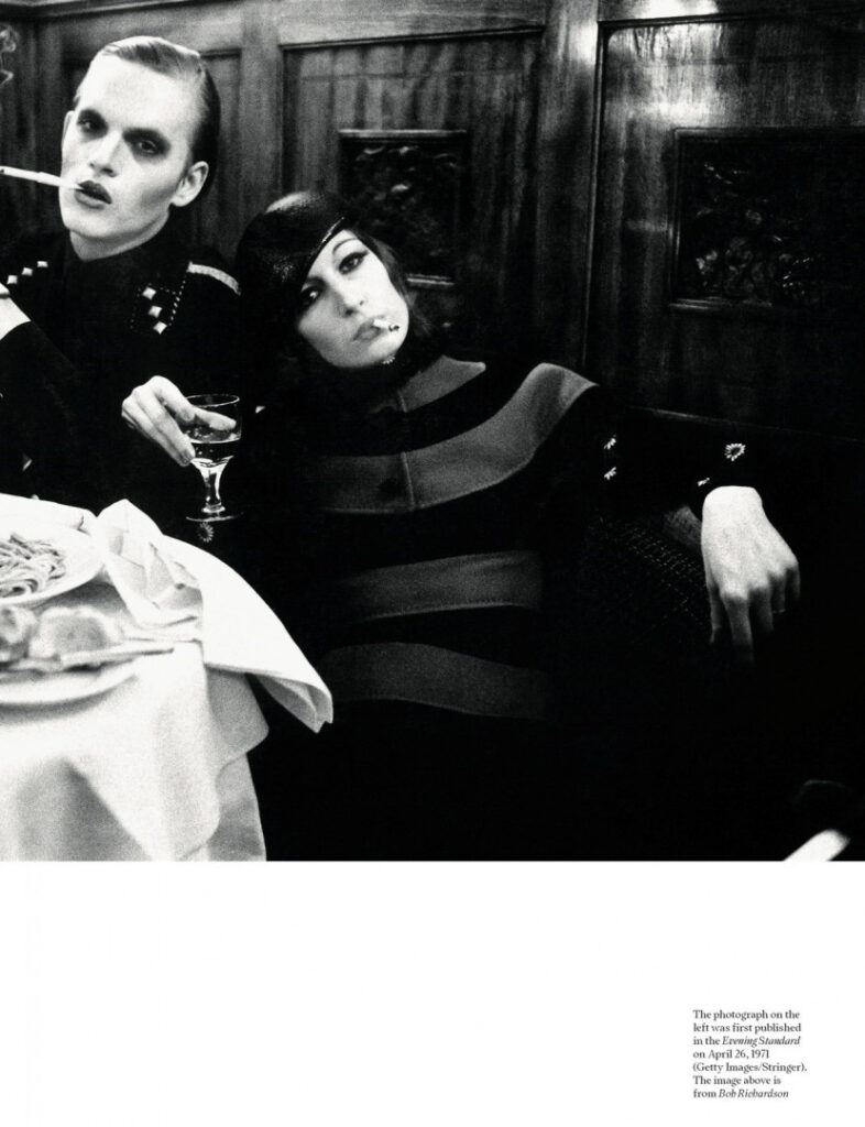 Celeb – Anjelica Huston – Nude