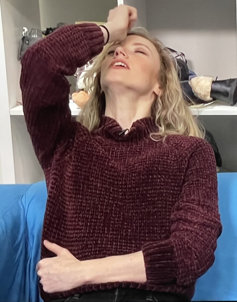 Youtube – Aoife Wilson – Nude