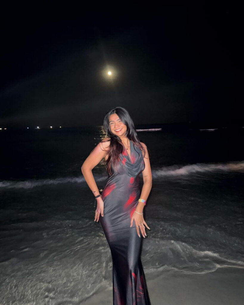 Instagram – Apoorva Mukhija – Nude