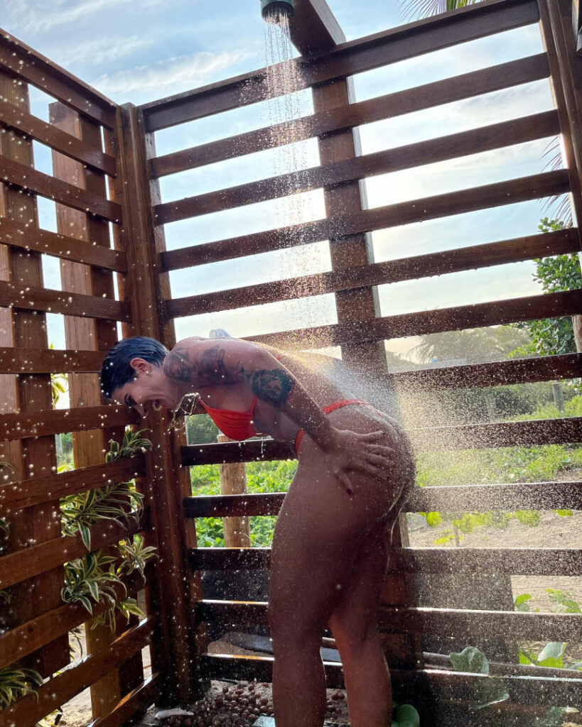 Brazil – Close – arianelcrd / Ariane Araújo – Nude Leaks