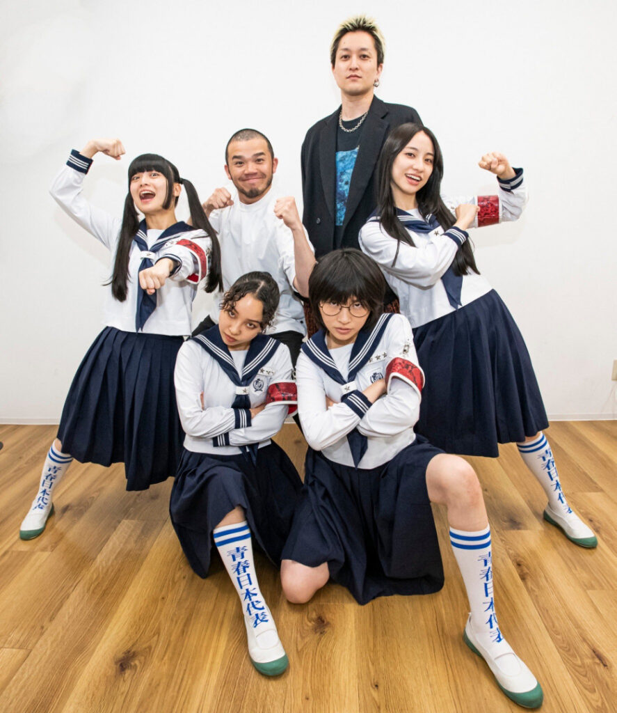 Celeb – Atarashii Gakko! – Nude