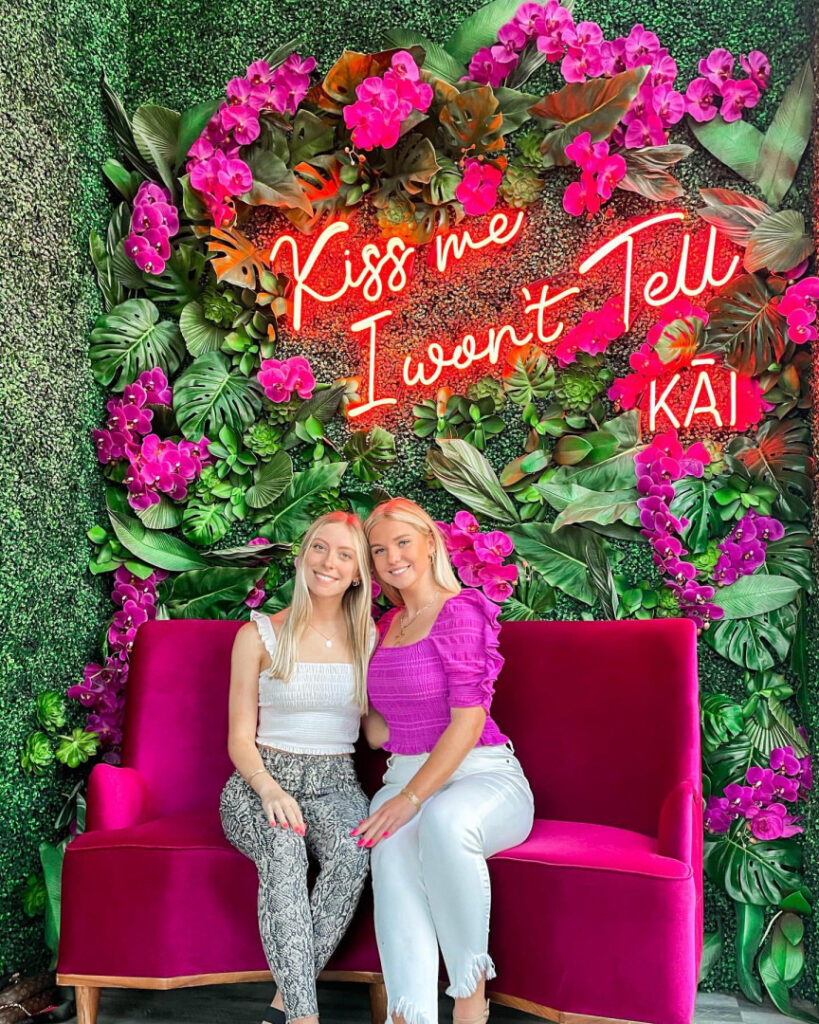 Instagram – Autumn Krisher autumnkrisher – Nude