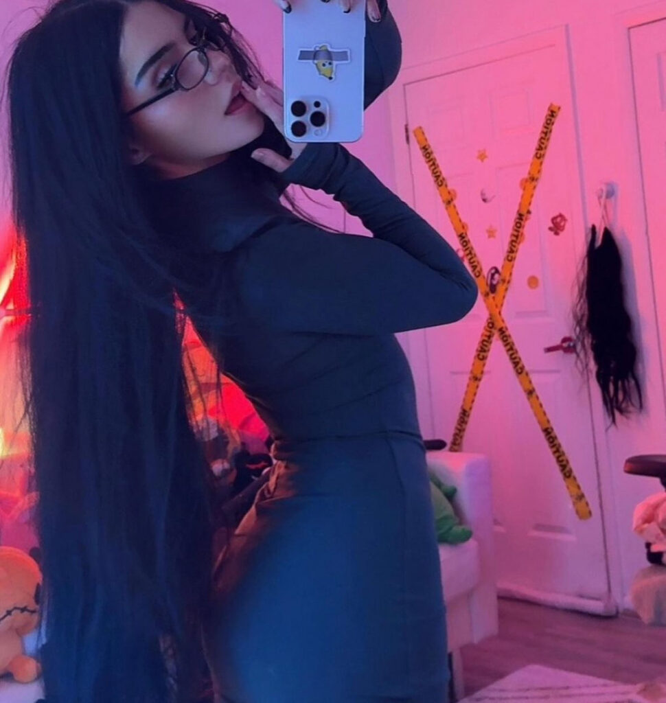 Patreon – Twitch – Avivasofia Oxythoughtin misopacketbae – Nude