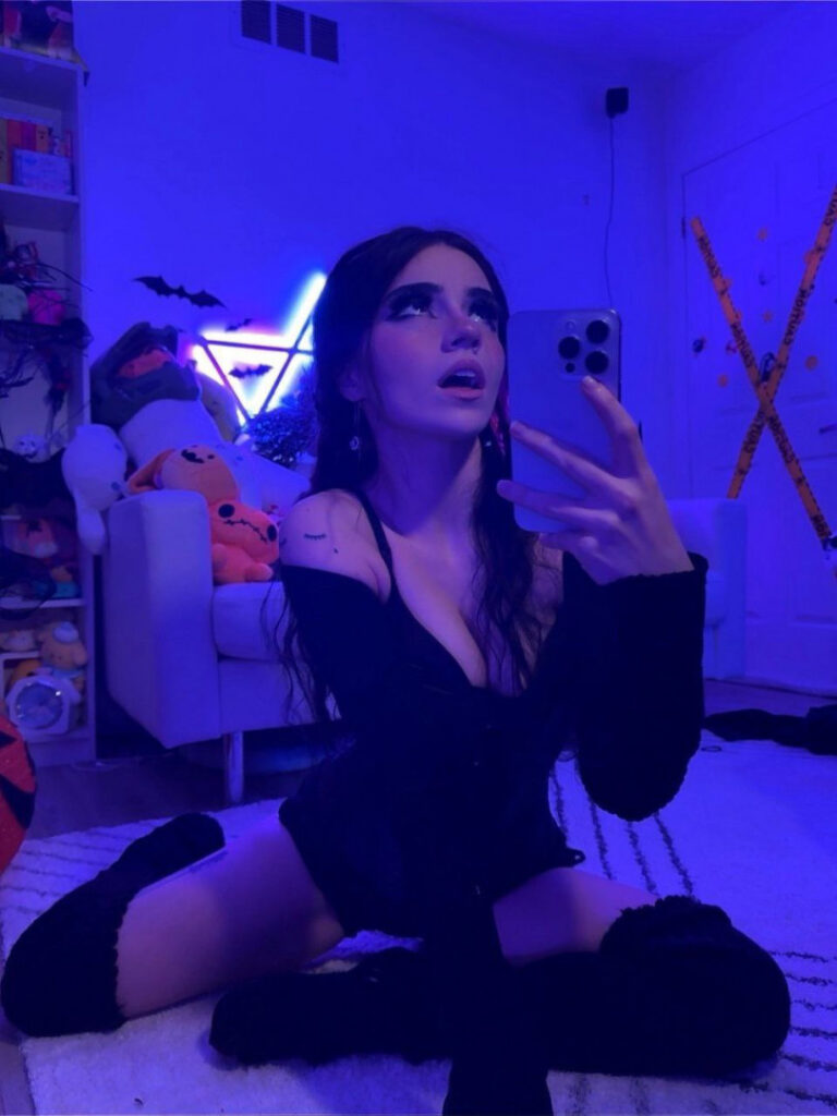 Patreon – Twitch – Avivasofia Oxythoughtin misopacketbae – Nude