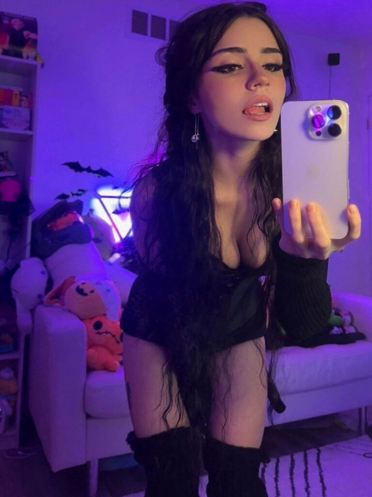 Patreon – Twitch – Avivasofia Oxythoughtin misopacketbae – Nude