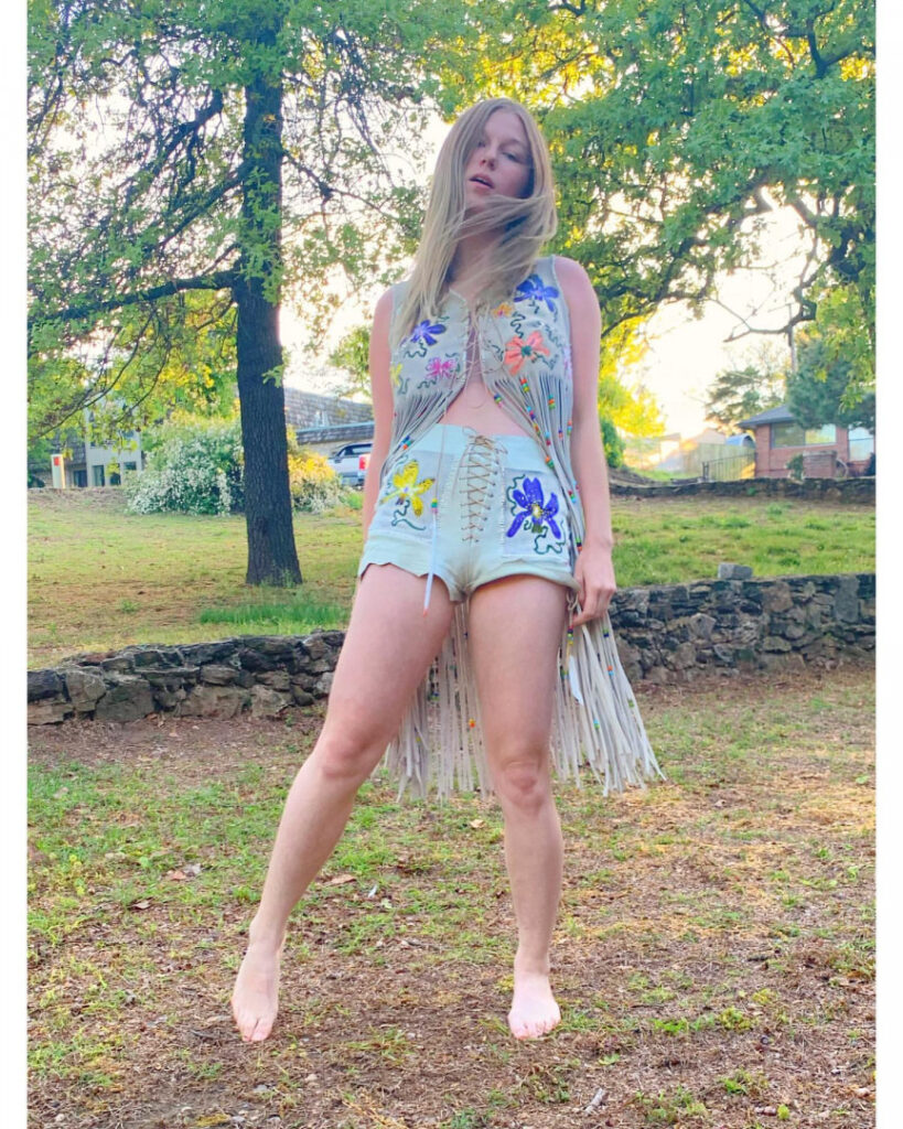 TikTok – Instagram – Bigblockblondie – Nude