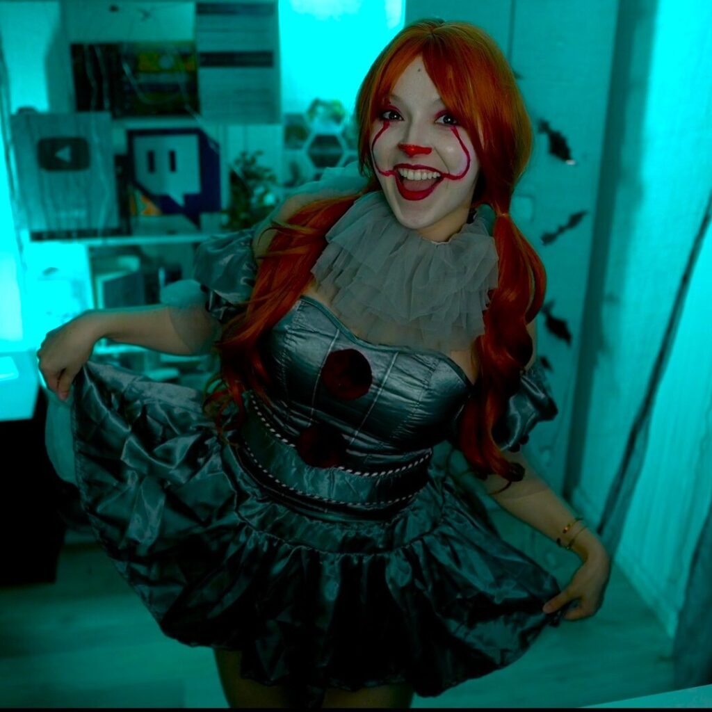 Youtube – TikTok – Bisscute – Nude